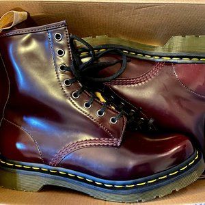 Dr. Martens Vegan 1460